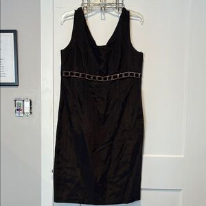 Chic Black Sleeveless Midi Dress with removable jacket      B1